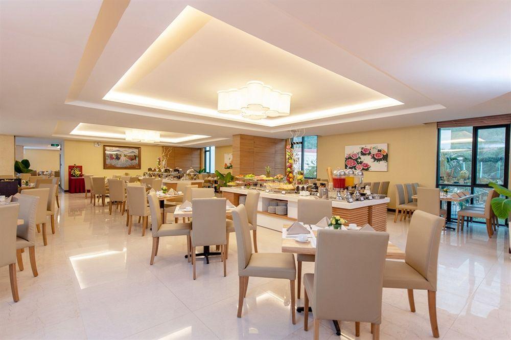 Hotel Royale Chulan The Curve Petaling Jaya Exterior foto