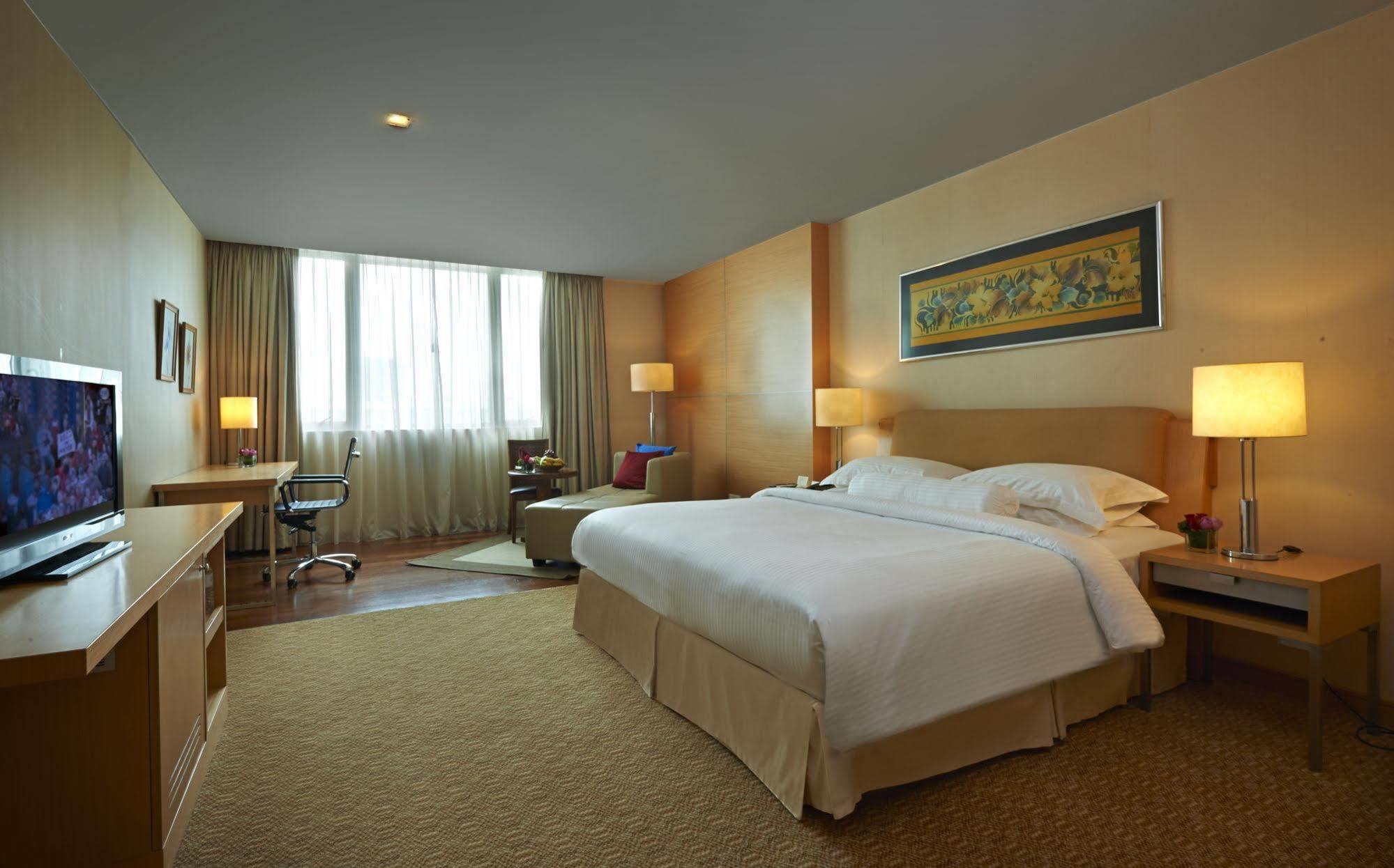 Hotel Royale Chulan The Curve Petaling Jaya Exterior foto